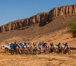 Excursión de Ktm en Desierto